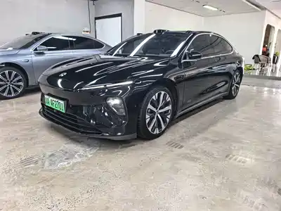 NIO ET7
