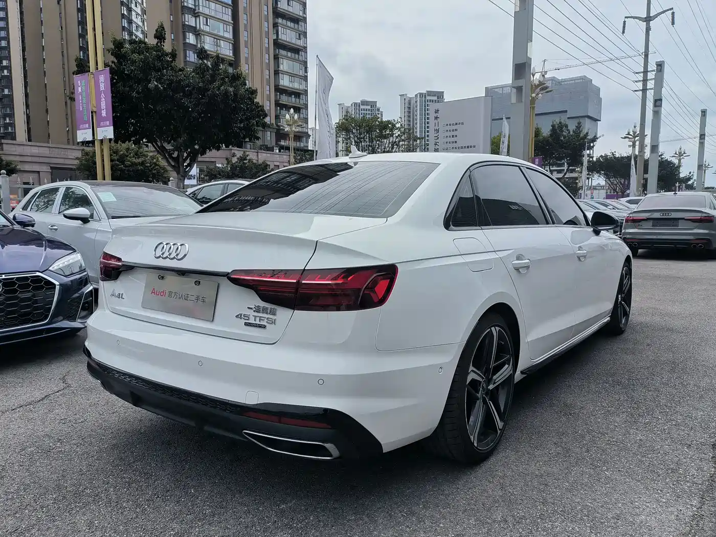 AUDI A4L