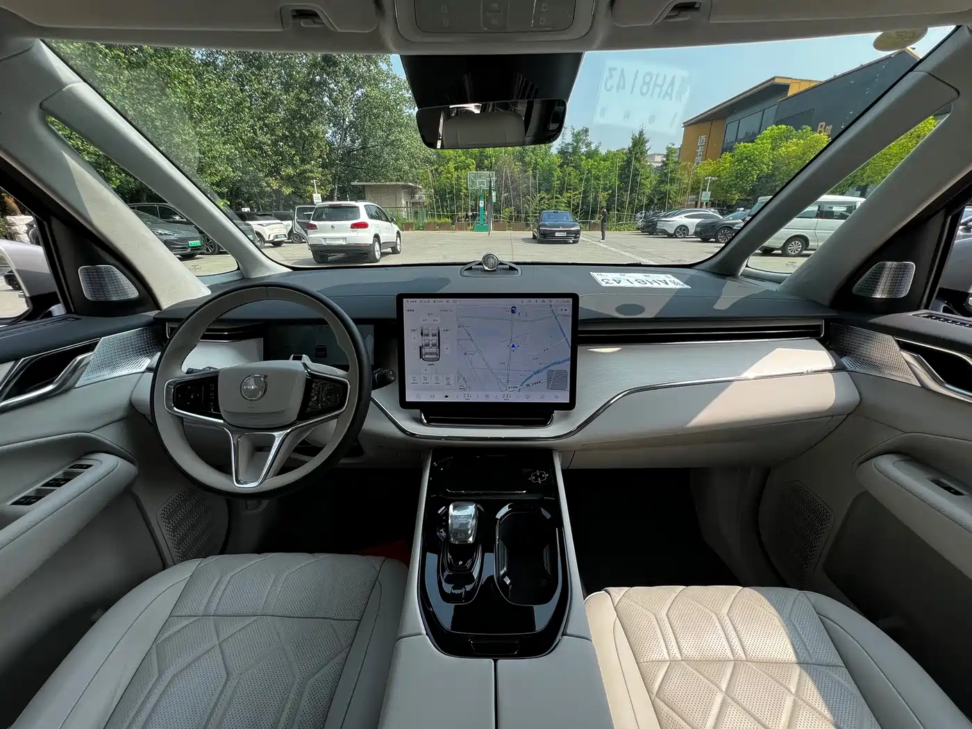 Volvo EM90 2024 2025 Ultra Six-Seater