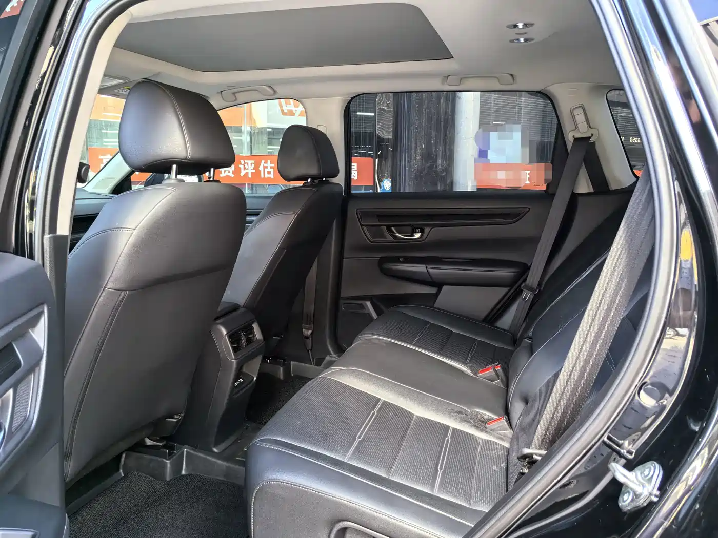 Фото 9 - Honda CR-V