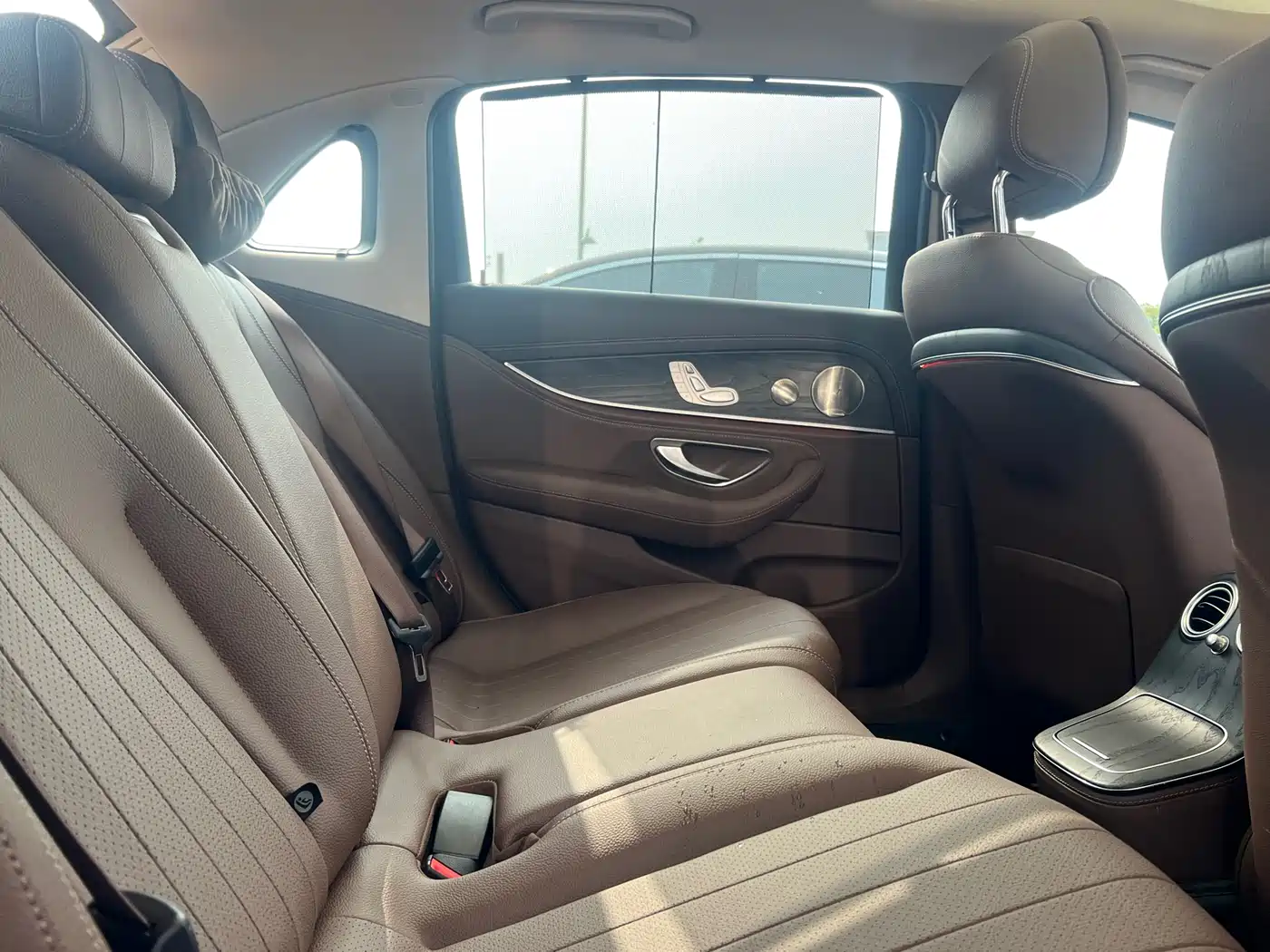 Mercedes-Benz E-Class 2022 Facelift E 300 L Luxury Style фото 4