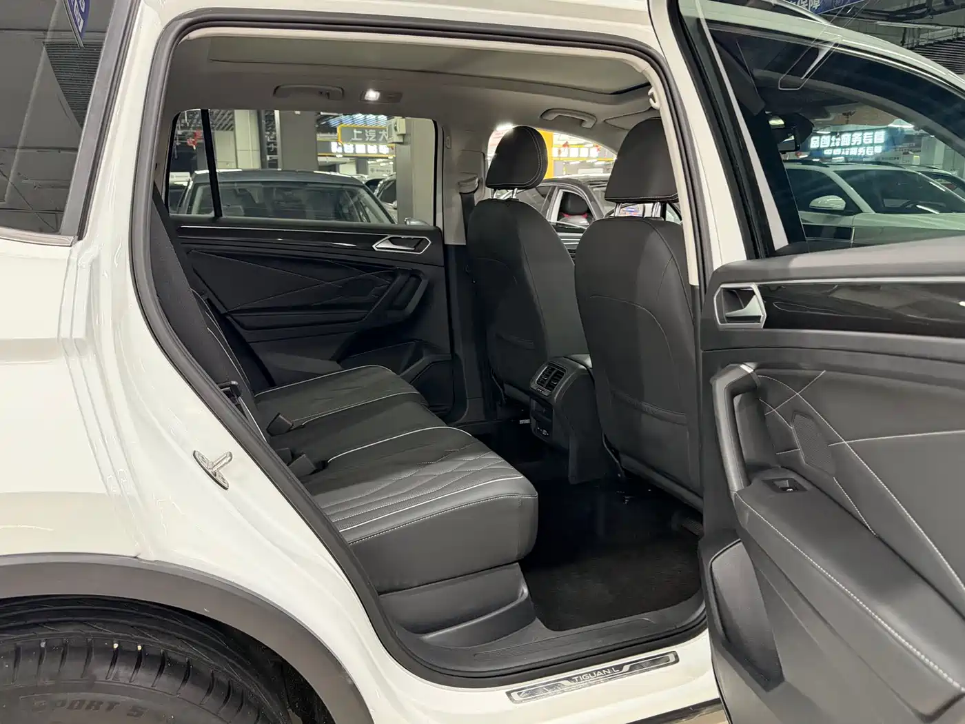 Volkswagen Tiguan L 2023 280TSI 2WD Trend Limited Edition фото 11