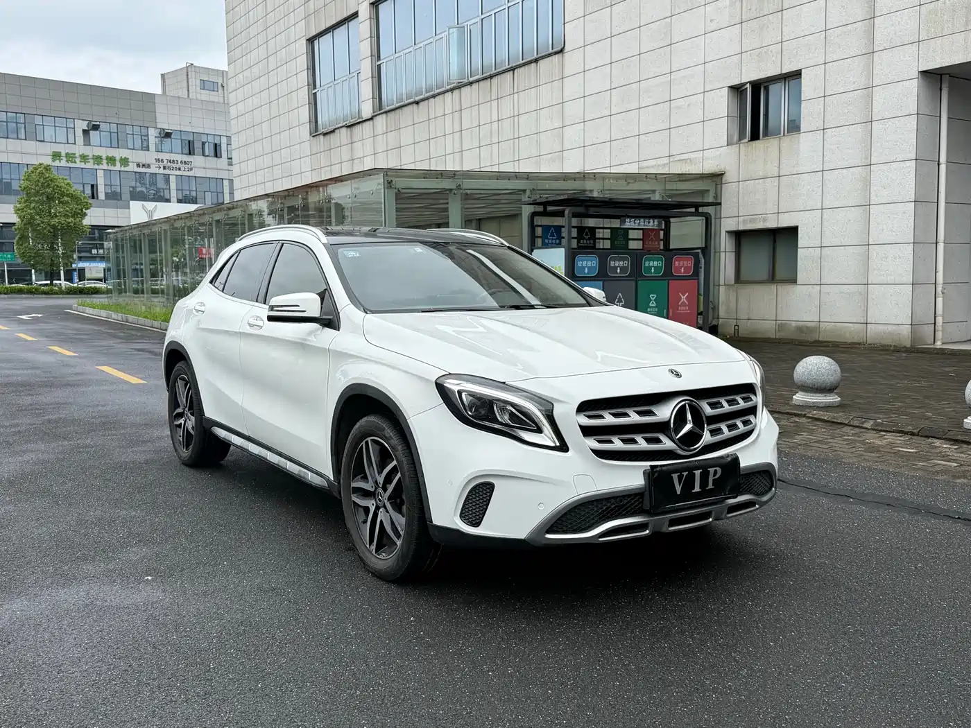 Mercedes-Benz GLA 2017 GLA 200 Fashion фото 3