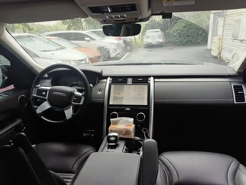 Land Rover Discovery 2023 2023 360PS R-Dynamic S