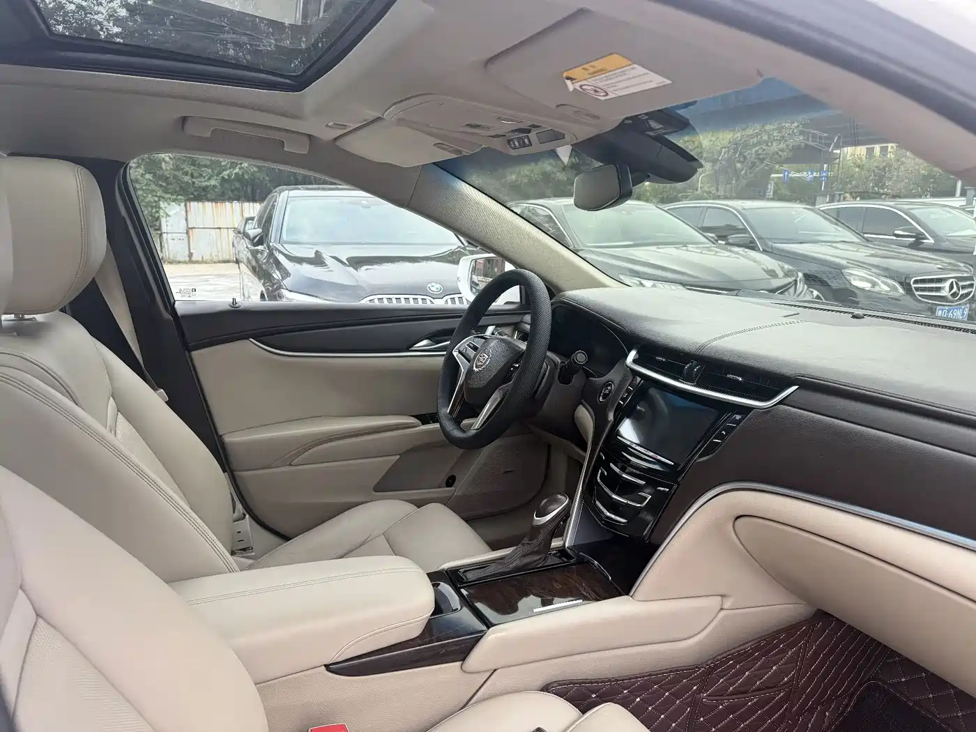 Cadillac XTS 2014 2013 Model 28T Comfort