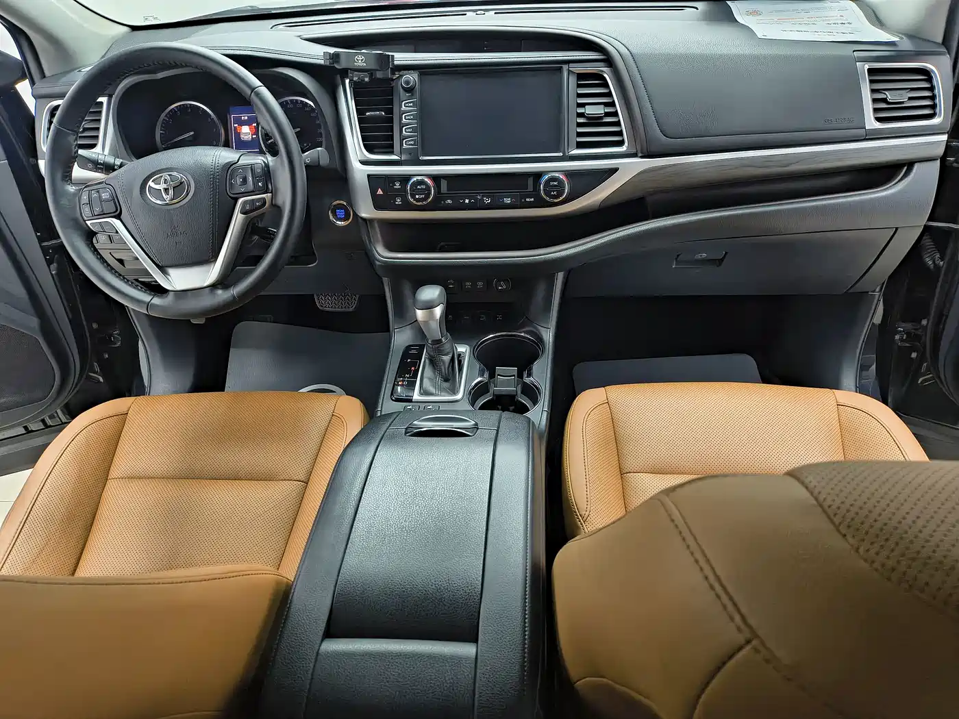 Toyota Highlander 2018 Model 2.0T 4WD Knight Edition 7-Seater China VI фото 23