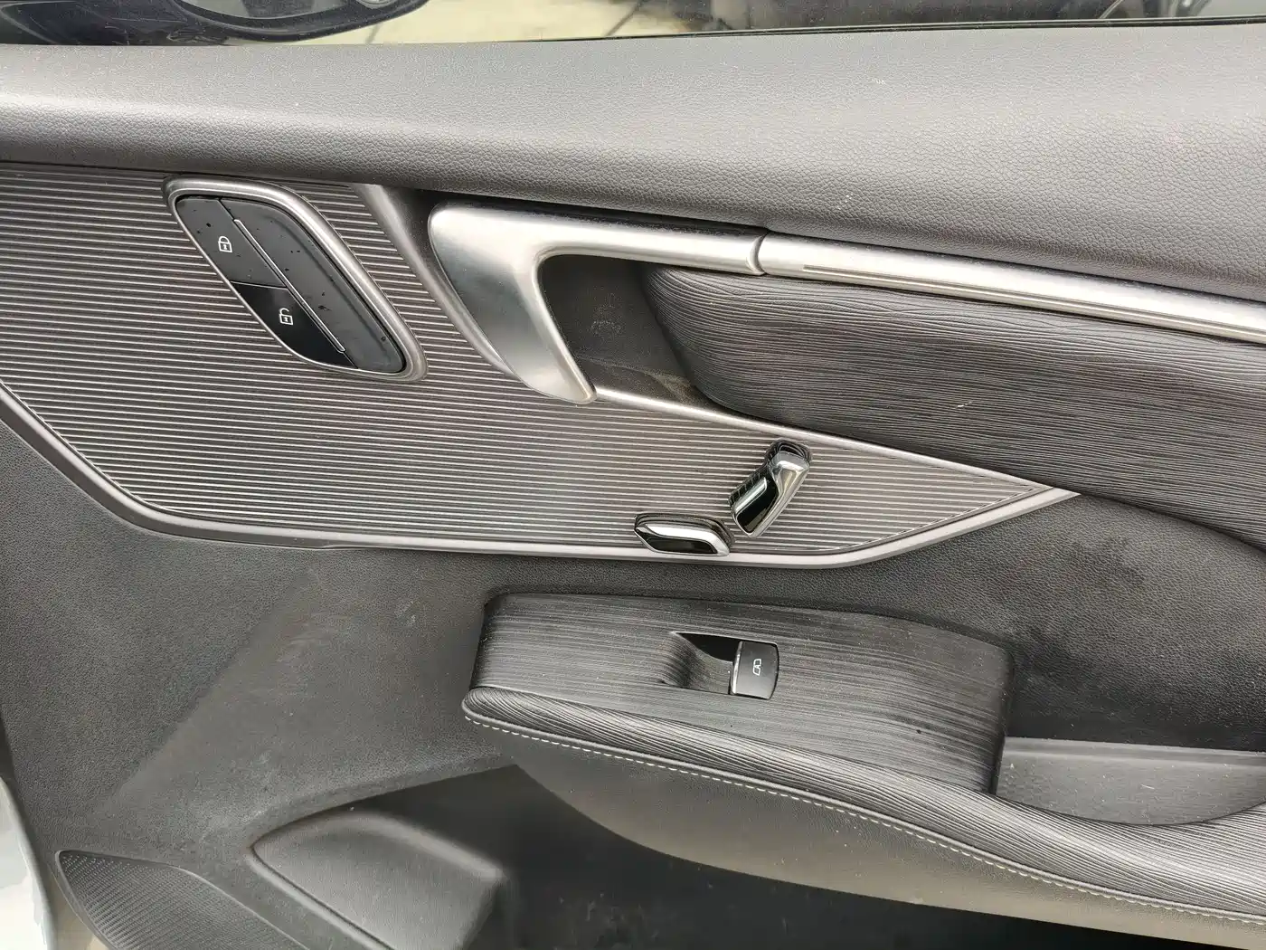 Buick LaCrosse 2023 28T Premium Edition фото 8