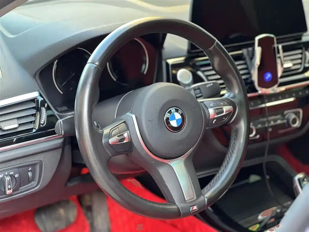 BMW 1 Series 2021 Facelift 125i M Sport Shadow Edition фото 8