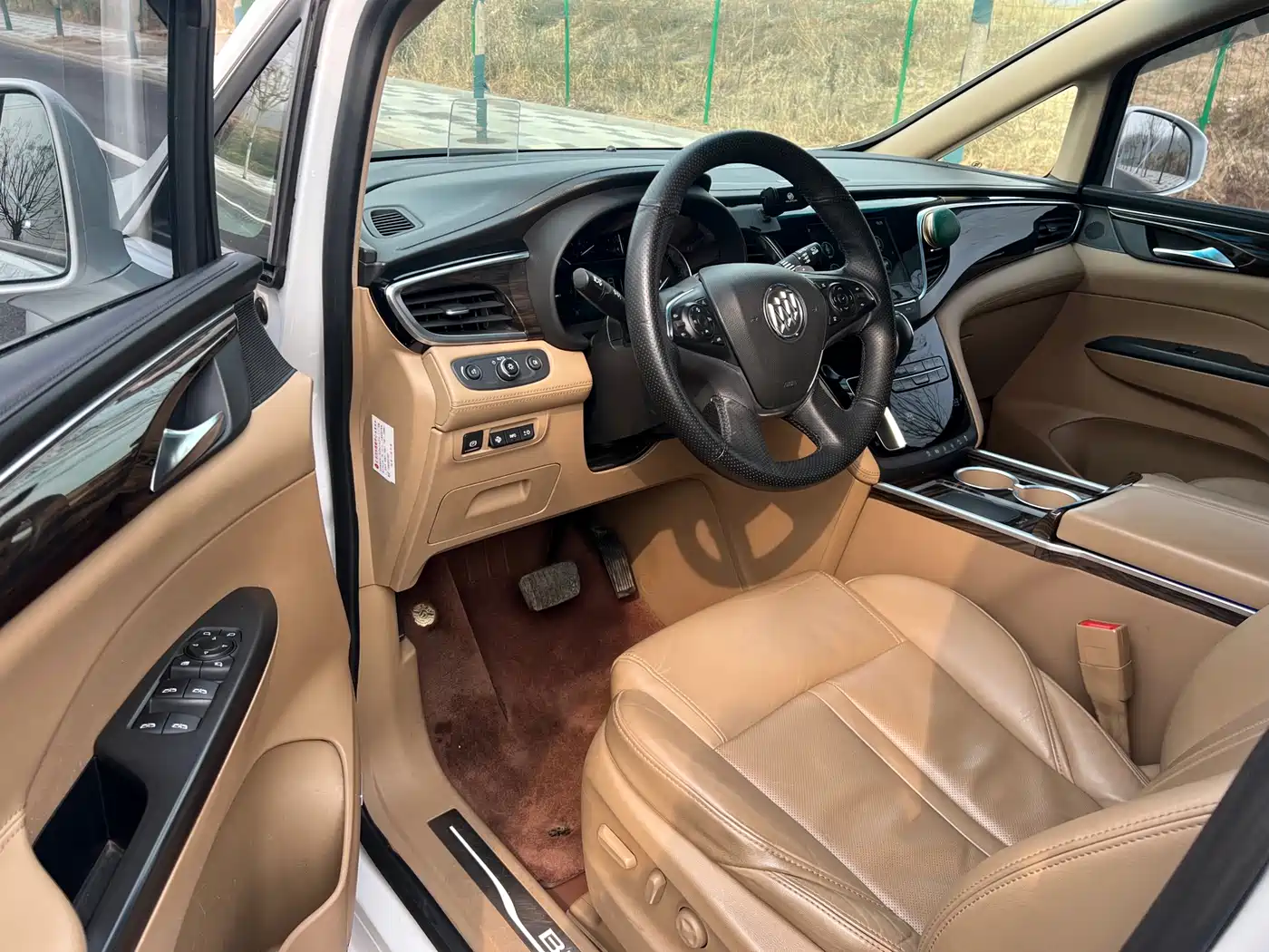 Buick GL8 2018 ES 28T Flagship Type China VI фото 4