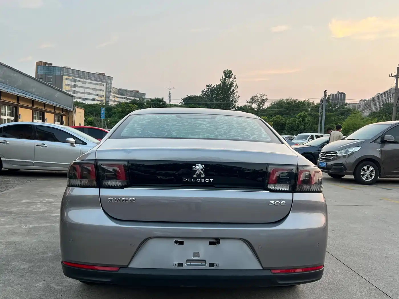Peugeot 308 2018 2018 1.6L Auto Luxury Edition