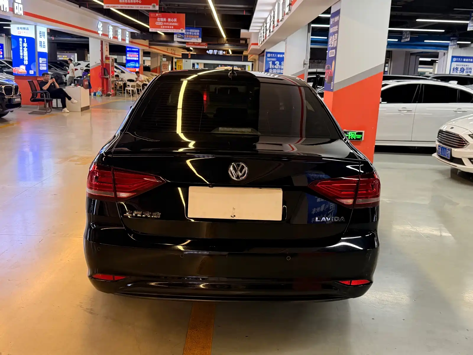 Фото 11 - Volkswagen Lavida