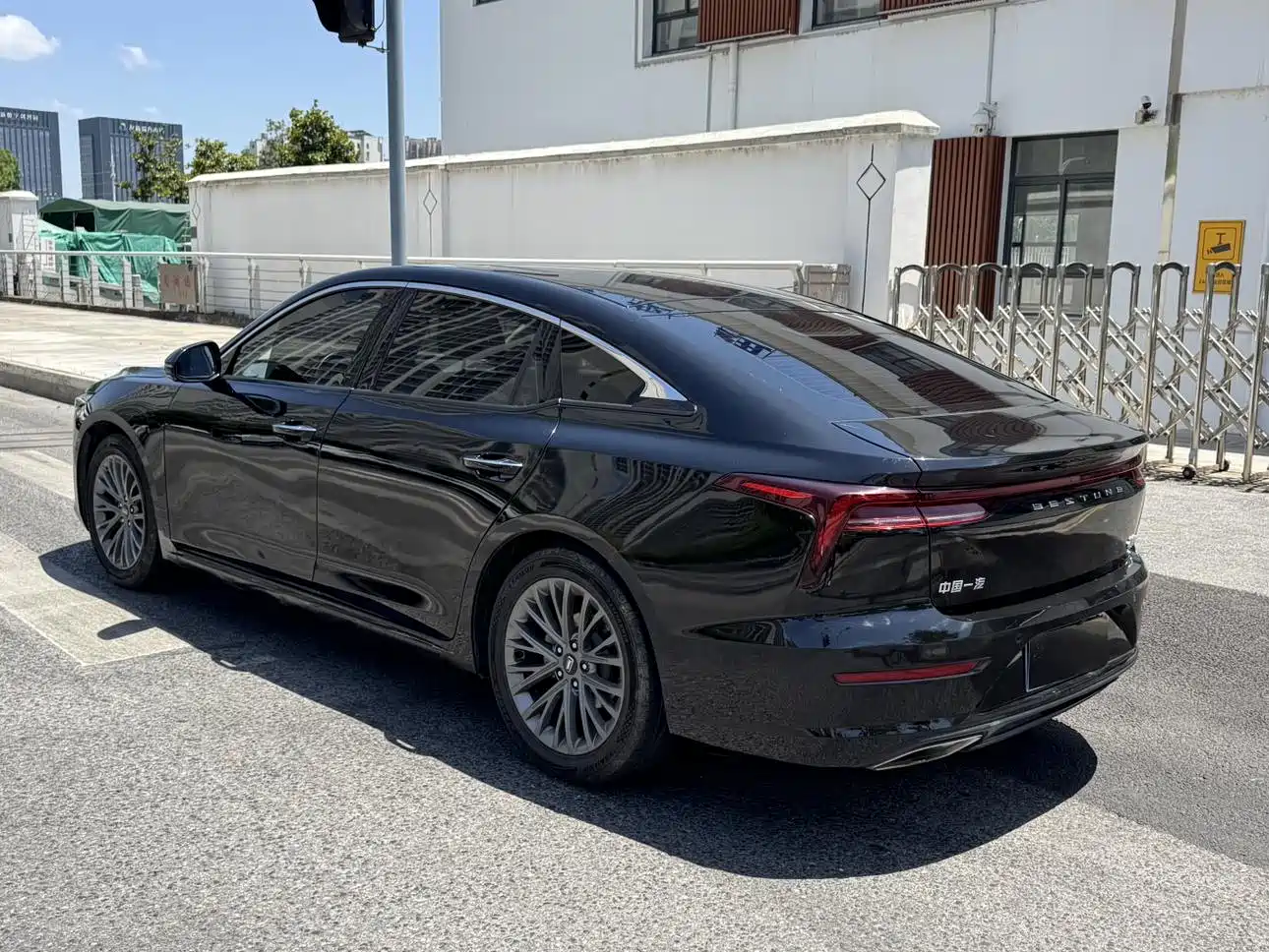 Besturn B70 2021 2021 1.5T Automatic Joy Edition