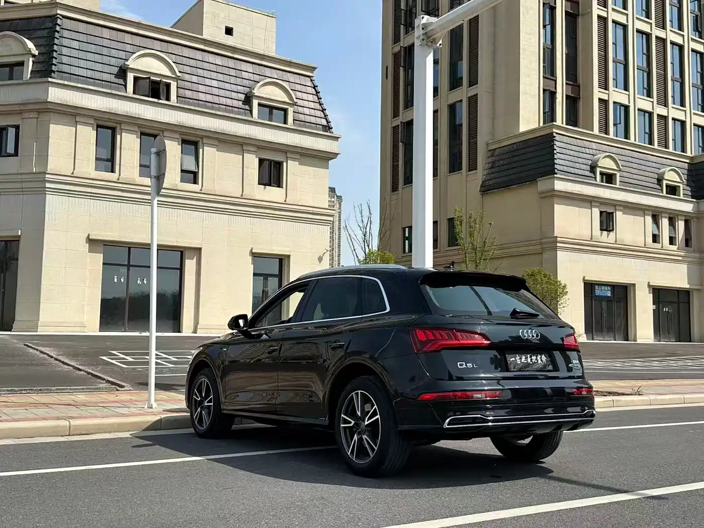 AUDI Q5L