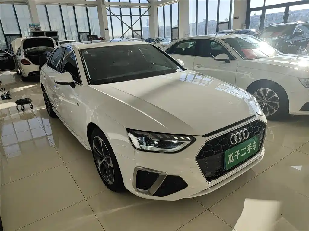 Audi A4L 2020 40 TFSI Fashion Dynamic Edition фото 20