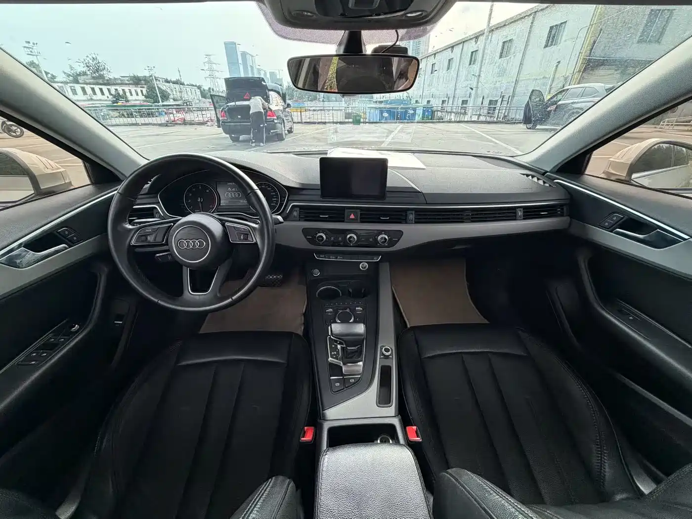 Audi A4L 2017 40 TFSI Progressive фото 9