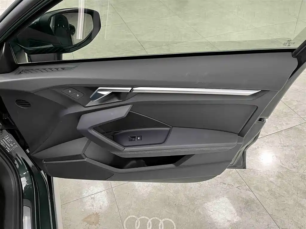 Audi A3 2023 Facelift Sportback 35 TFSI Fashion Sport фото 12