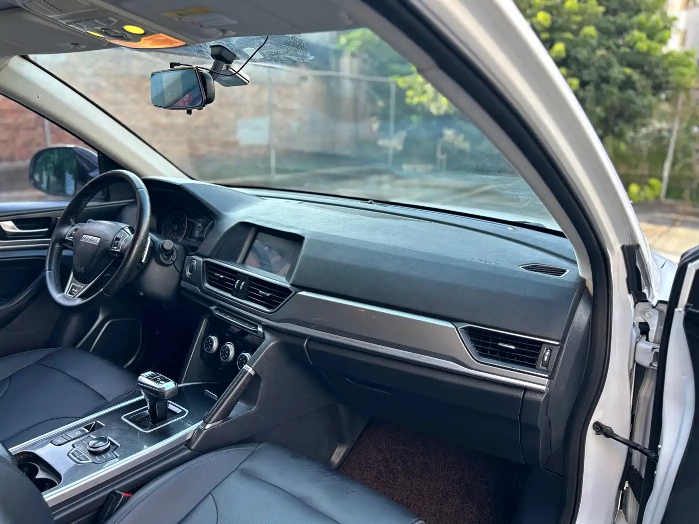 Фото 28 - Haval H6
