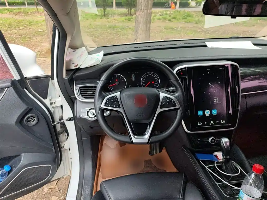 BYD Song MAX 2017 1.5T Auto Smart Luxury 7-Seater фото 7