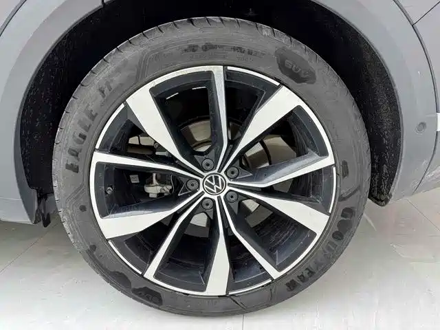Фото 16 - Volkswagen Talagon