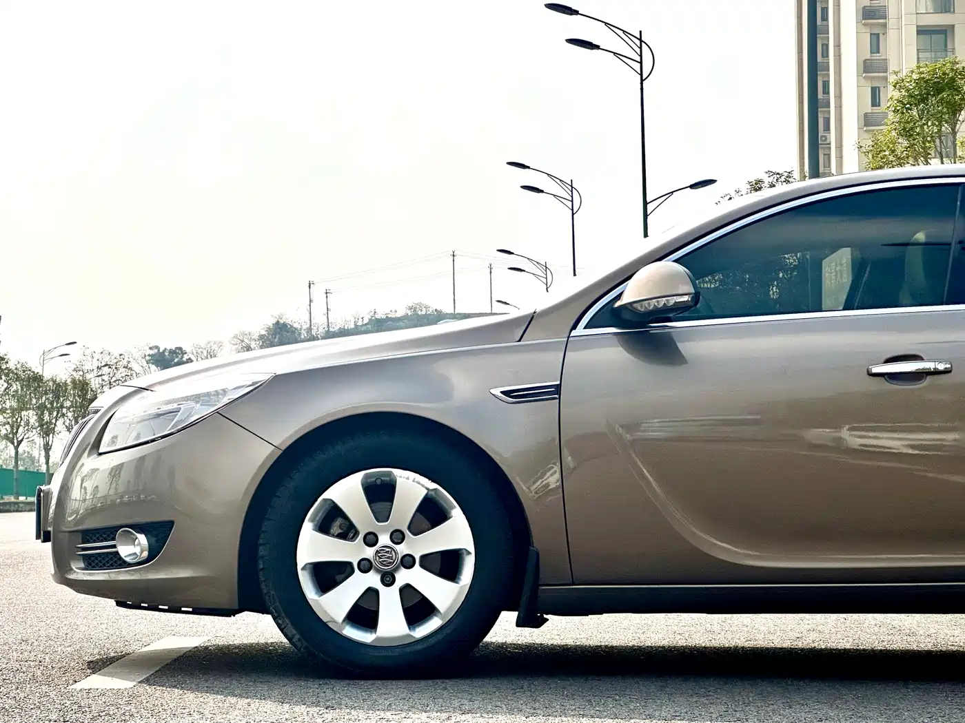 Buick Regal 2010 2.0L Expo Edition фото 8