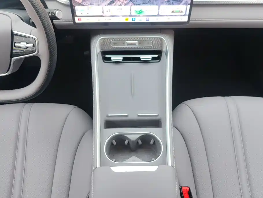Roewe M7 DMH 2026 2025 1.5T 115km Standard