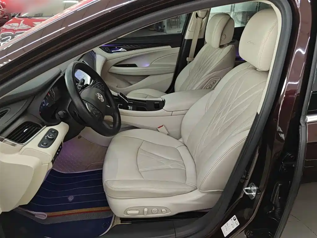 Buick LaCrosse 2021 Avenir Avia First Edition фото 7