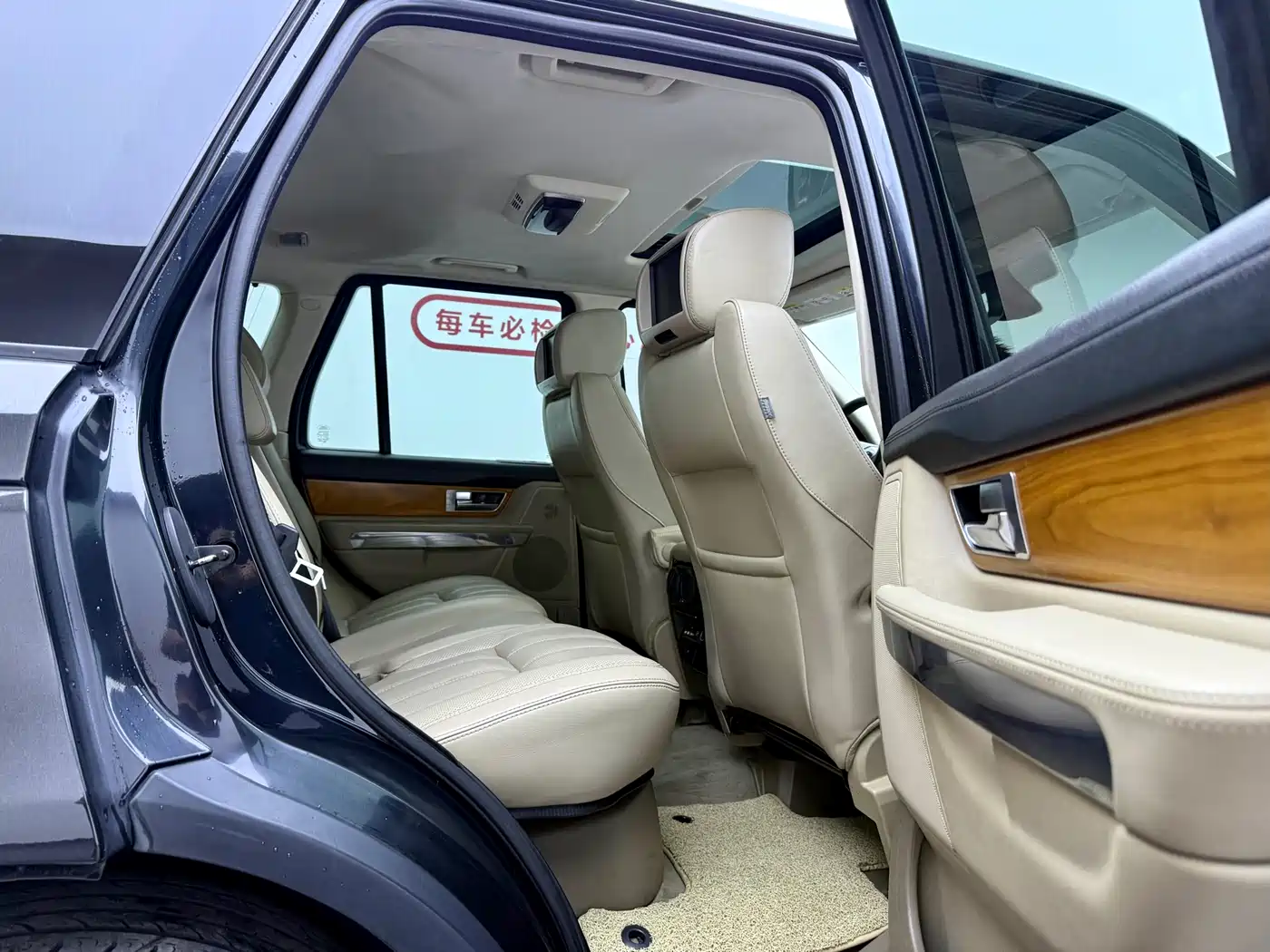 Land Rover Range Rover Sport 2012 5.0 NA V8 HSE фото 8