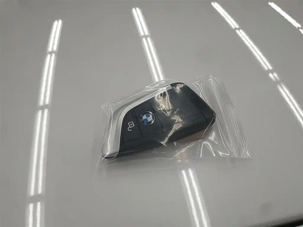 BMW 1 Series 2022 120i M Sport фото 9