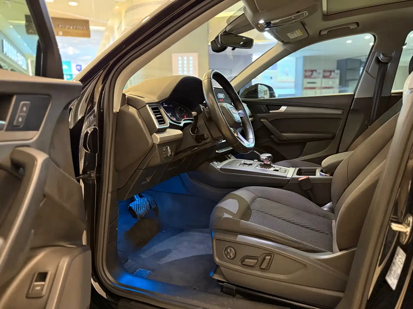 Audi Q5L 2018 40 TFSI Premium Progressive China VI фото 4