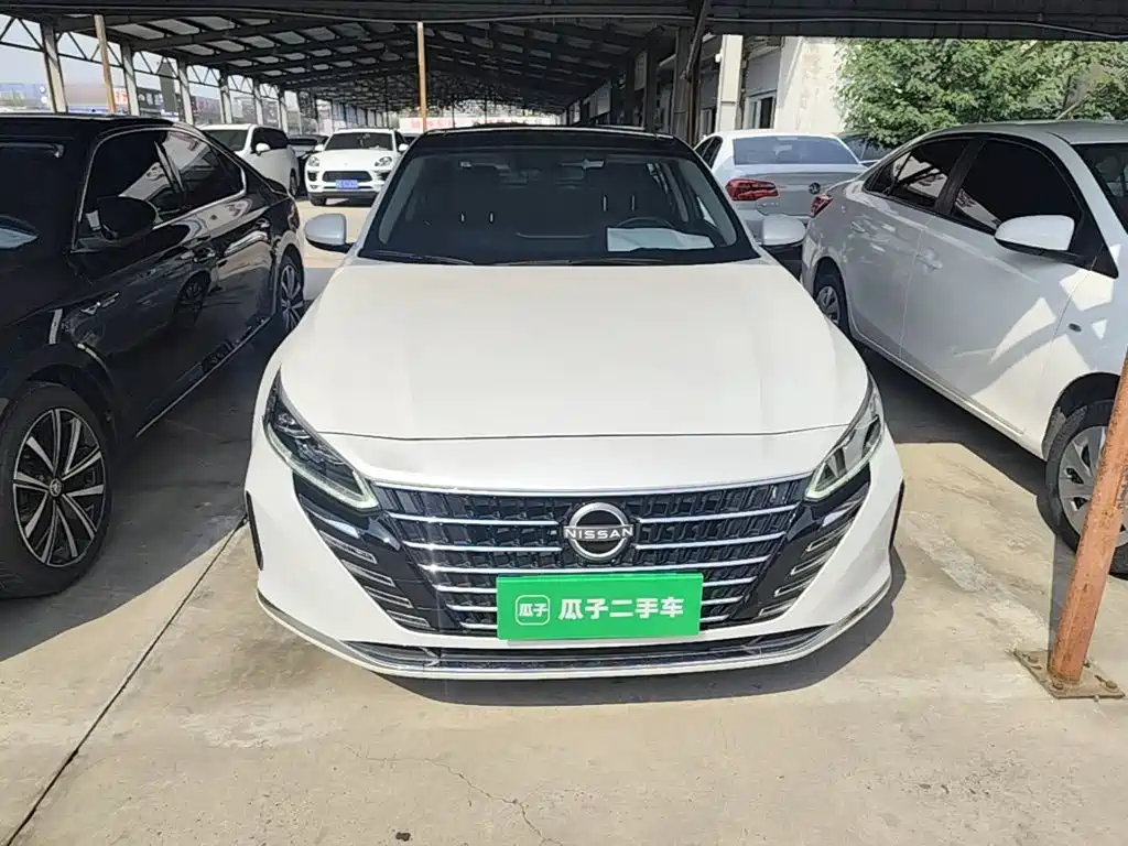Photo 3 - Nissan Teana
