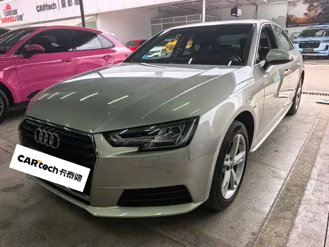 Audi A4L 2017 40 TFSI Fashion Edition — фото 1