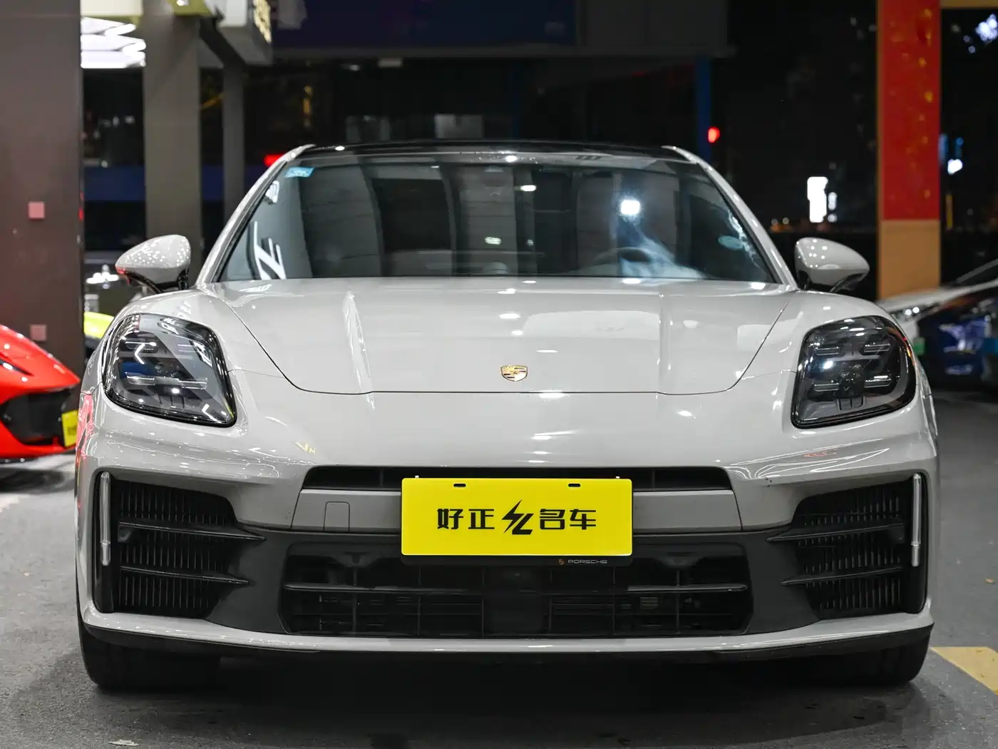 Porsche Panamera 2024 Panamera 4 Executive Long Wheelbase 2.9T фото 2
