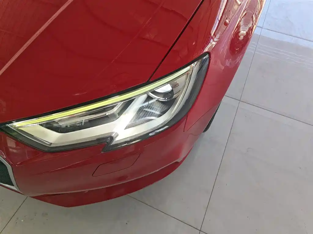 Audi A3 2018 30th Anniversary Sportback 35 TFSI Progressive фото 24