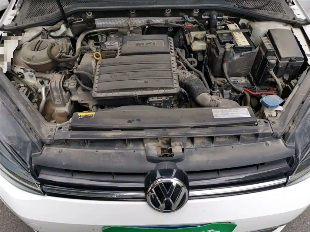 Volkswagen Golf 2018 1.6L Automatic Comfort фото 17