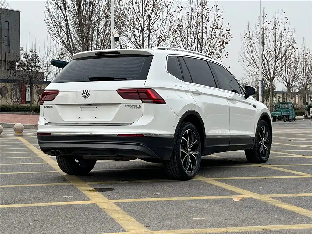 Volkswagen Tiguan L 2018 330TSI Automatic 2WD Flagship Edition фото 26