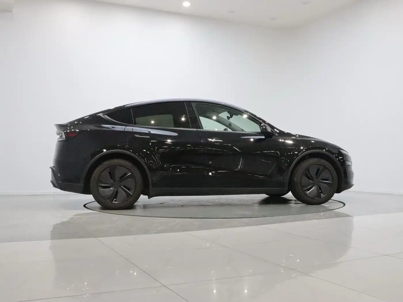 Tesla Model Y 2026 2026 Long Range Rear-Wheel Drive