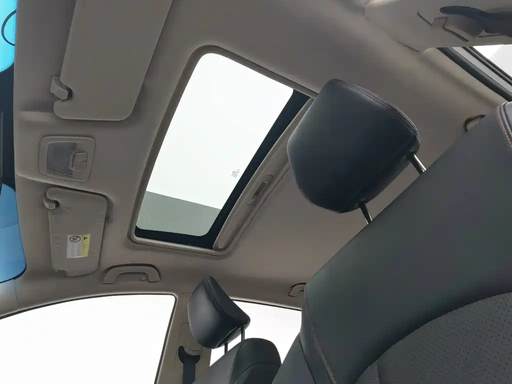 Baojun 560 2016 2015 1.8L Manual Luxury