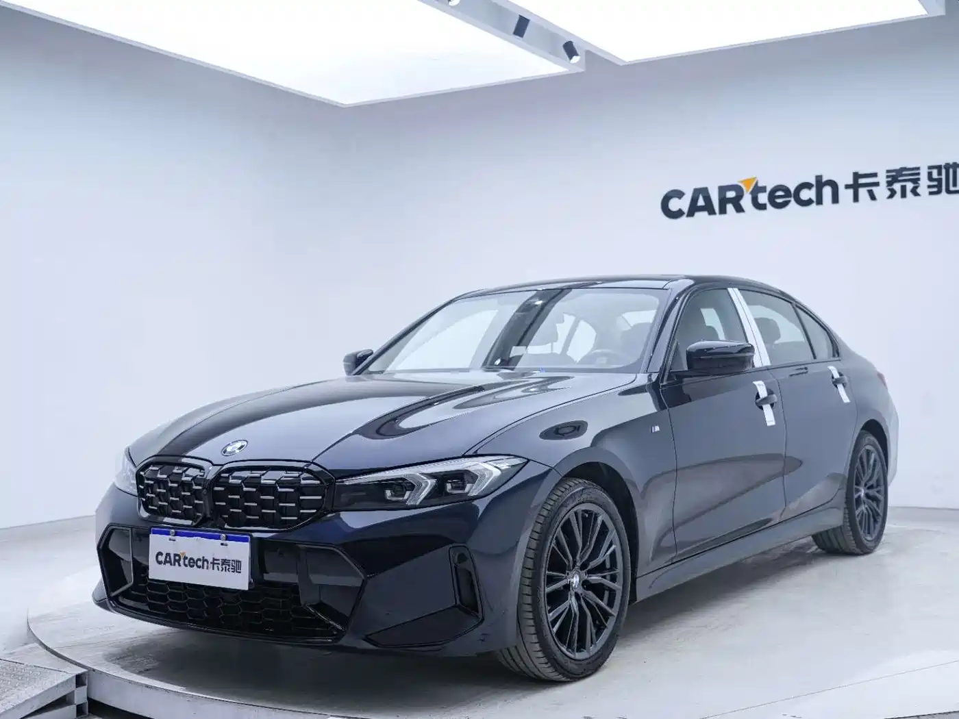 BMW 3 Series 2023 325Li M Sport Black Night Package фото 9