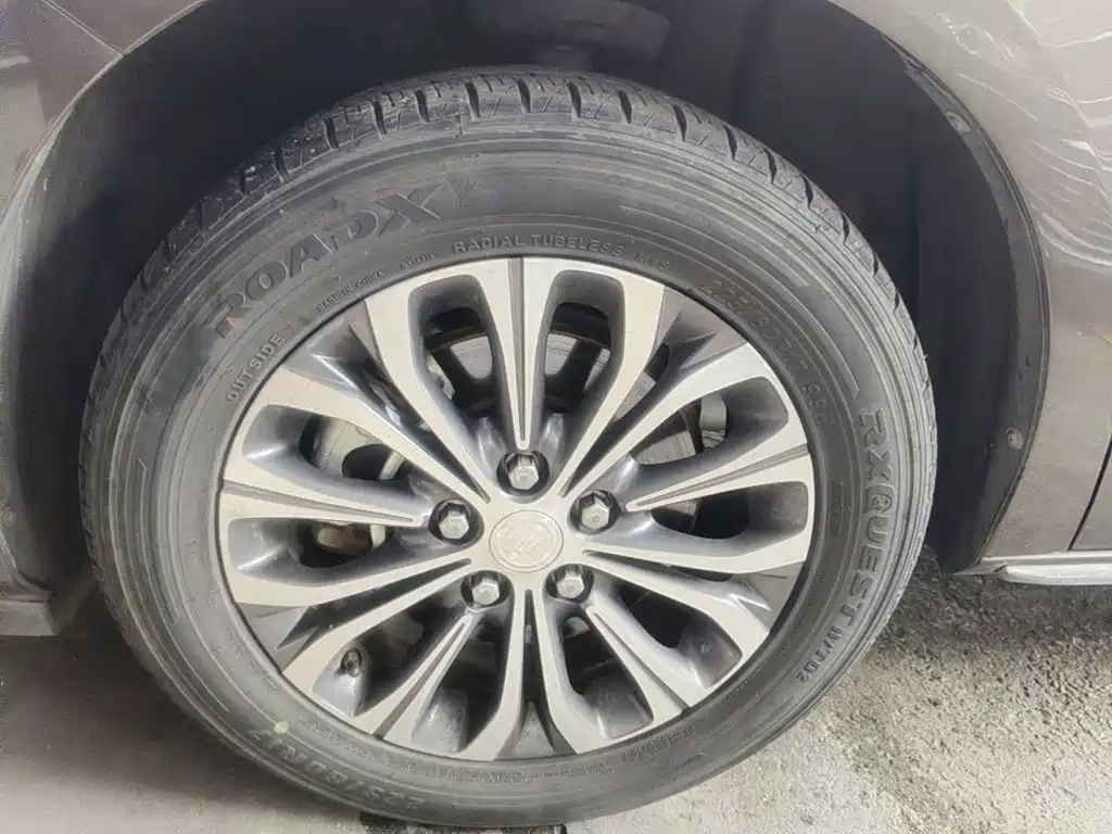 Фото 7 - Buick GL8