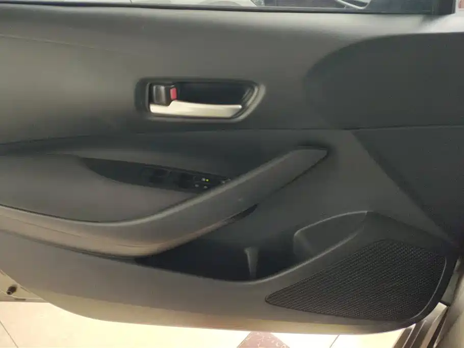 Toyota Corolla 2022 1.2T S-CVT Pioneer PLUS Edition фото 7