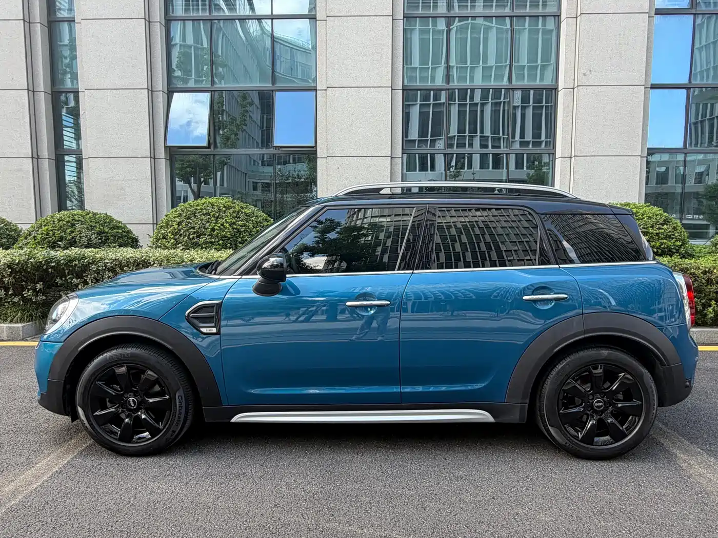 Фото 3 - MINI COUNTRYMAN