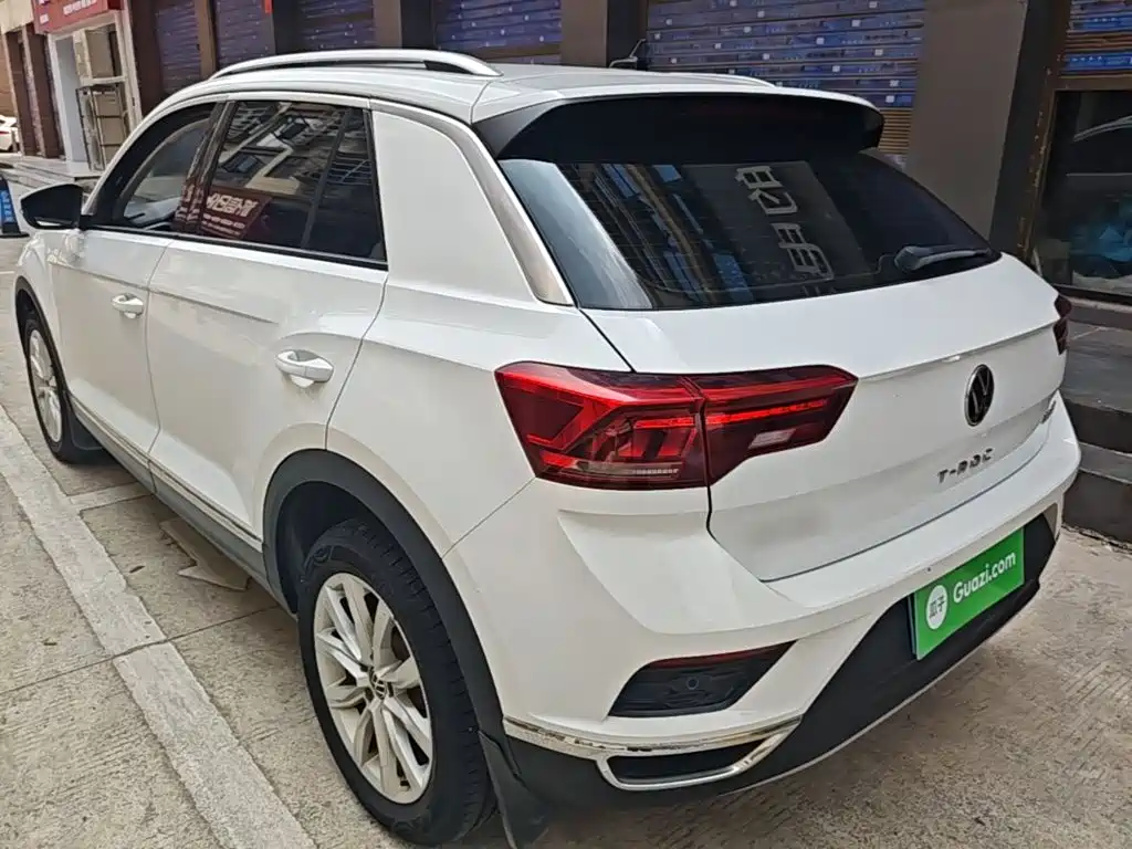 Фото 5 - Volkswagen T-ROC