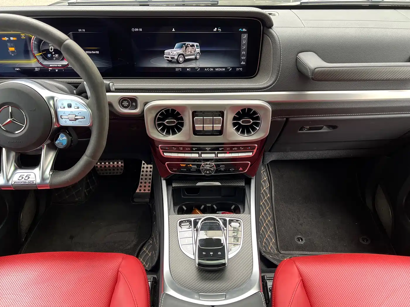 Mercedes-Benz G-Class AMG 2022 AMG G 63 55th Anniversary Edition фото 16