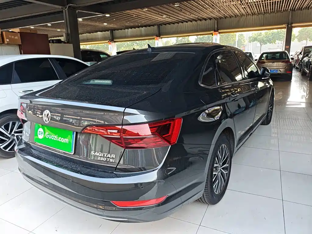 Volkswagen Sagitar, миниатюра 5