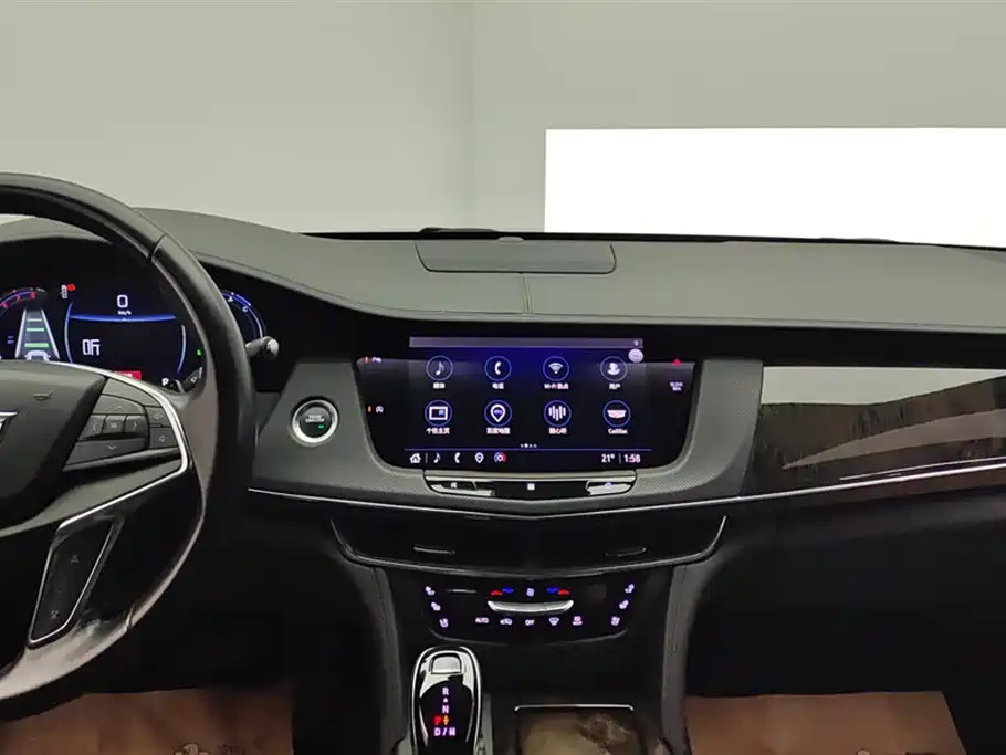 CADILLAC CT6