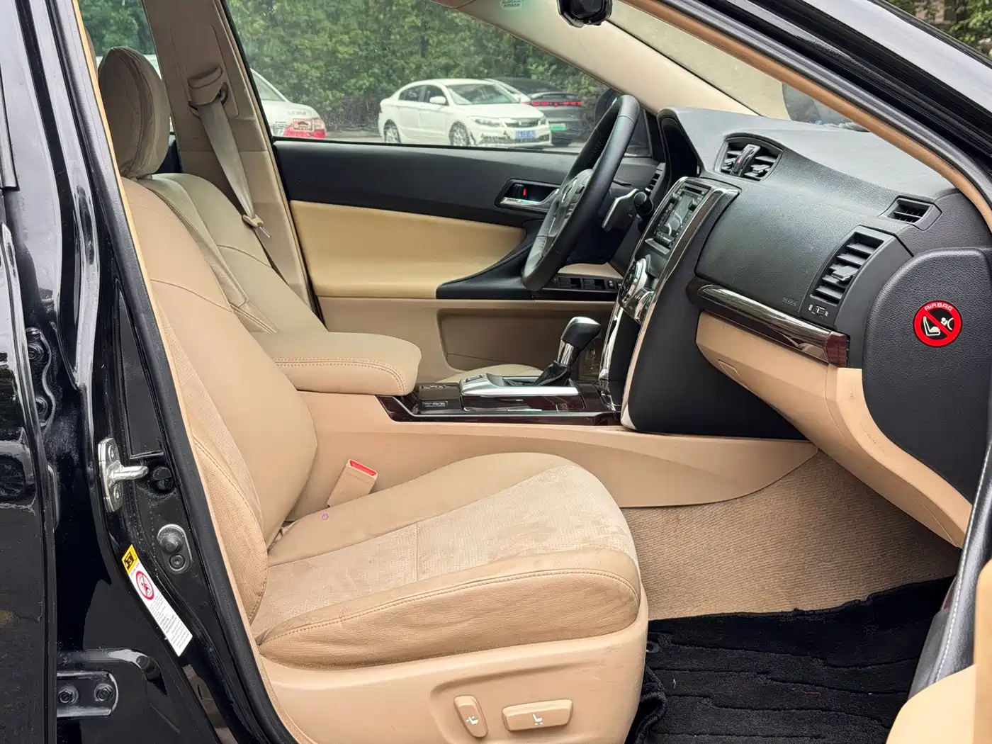 Toyota Reiz 2010 2.5V Style Elite Edition фото 6
