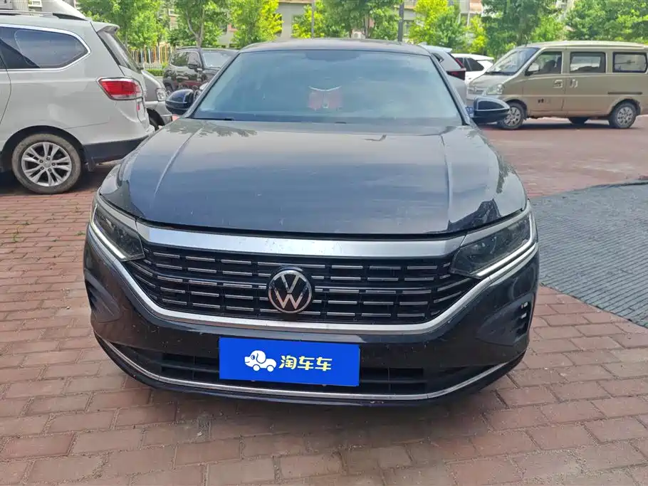 Volkswagen Passat 2025 Outstanding 330TSI Elite Edition фото 2