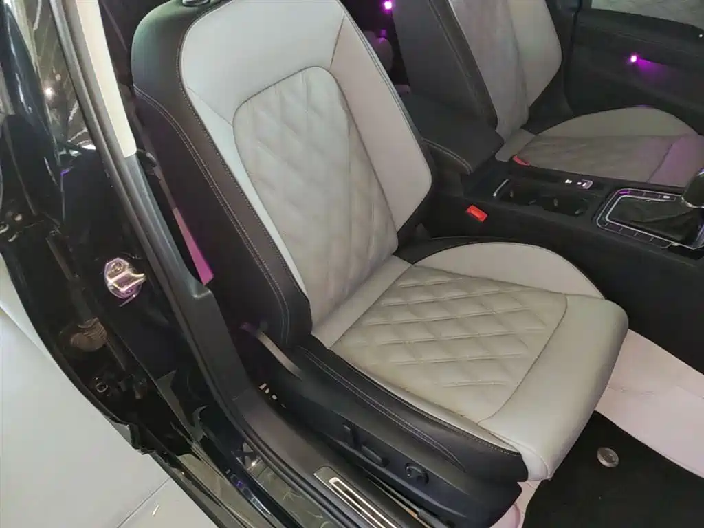 Volkswagen Magotan 2023 Model 2 Million Units Commemorative Edition 280TSI DSG Leading Version фото 25