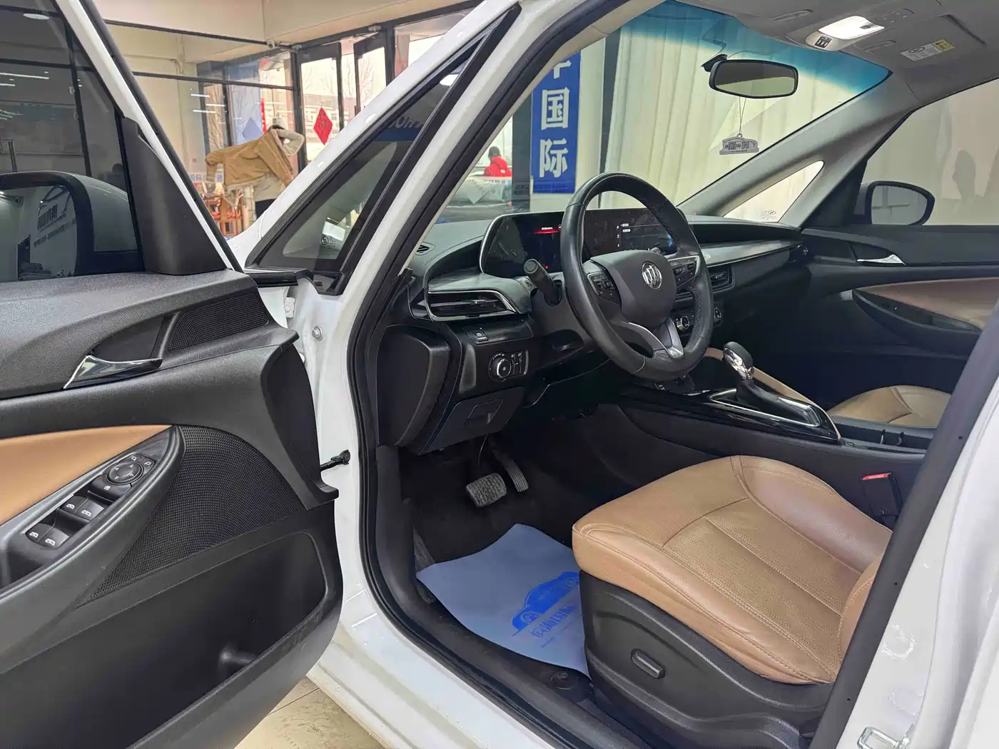 Buick GL6 2021 323T Mild Hybrid Connected Luxury фото 7