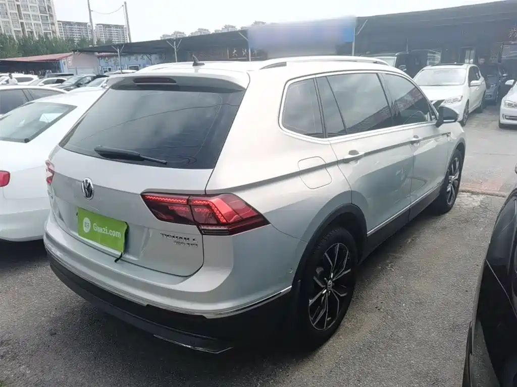 Volkswagen Tiguan L 2018 380TSI Automatic AWD Flagship Edition фото 7